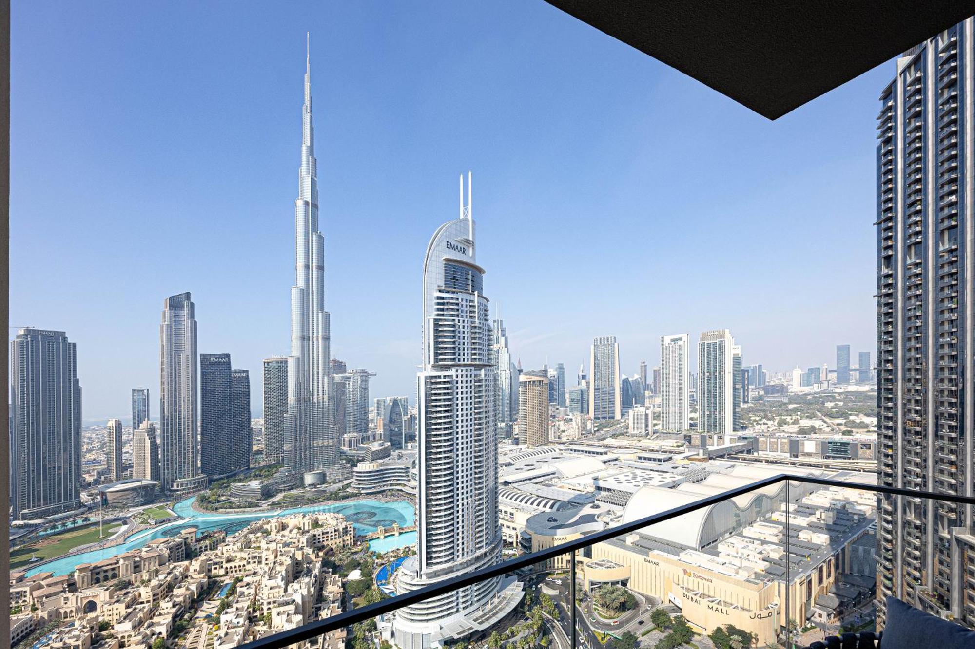3br Burj & Fountain View, High Floor Burj Royale Downtown Apartment
