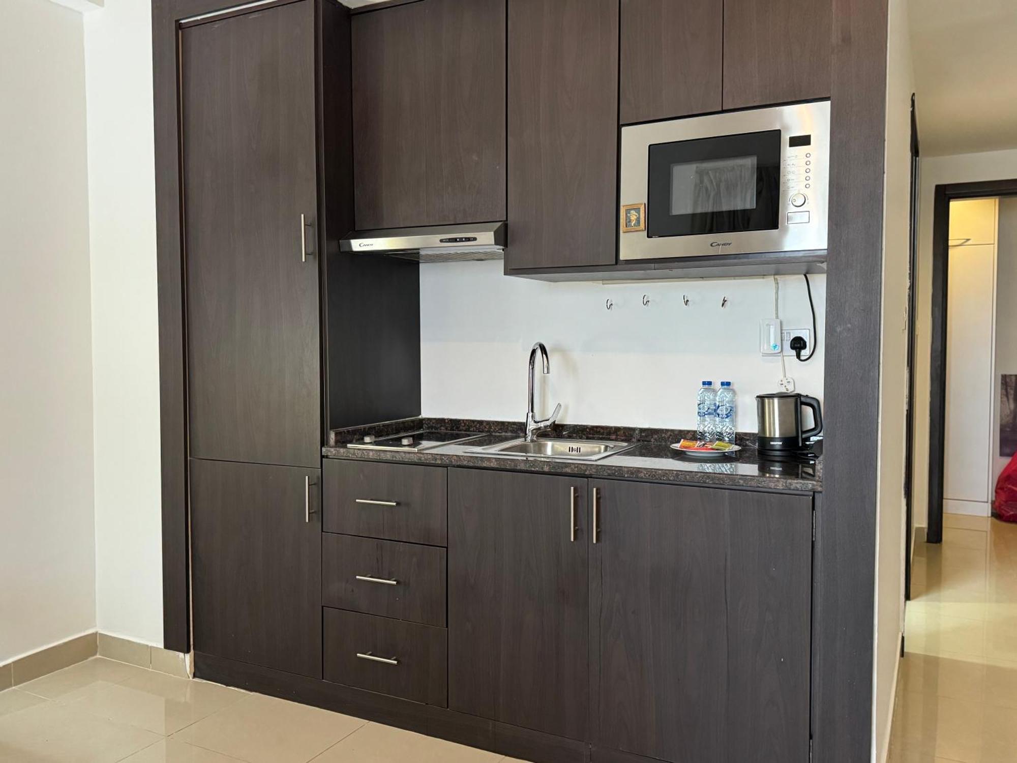 Apartment Ashri Hh, In Jvc Dana Tower