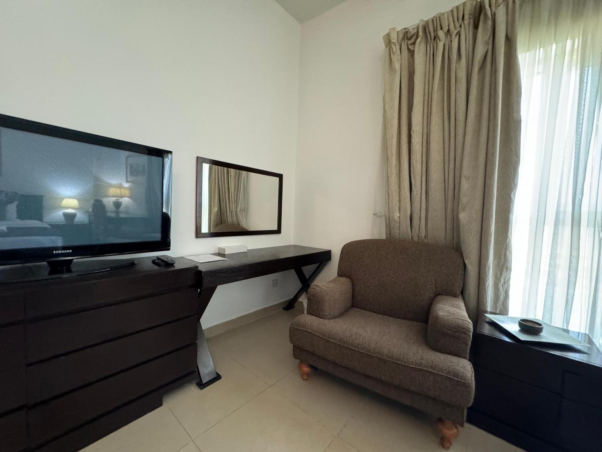 Apartment Ashri Hh, In Jvc Dana Tower *