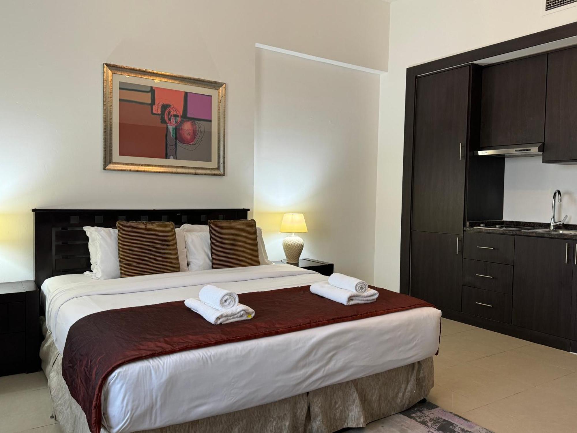 Apartment Ashri Hh, In Jvc Dana Tower