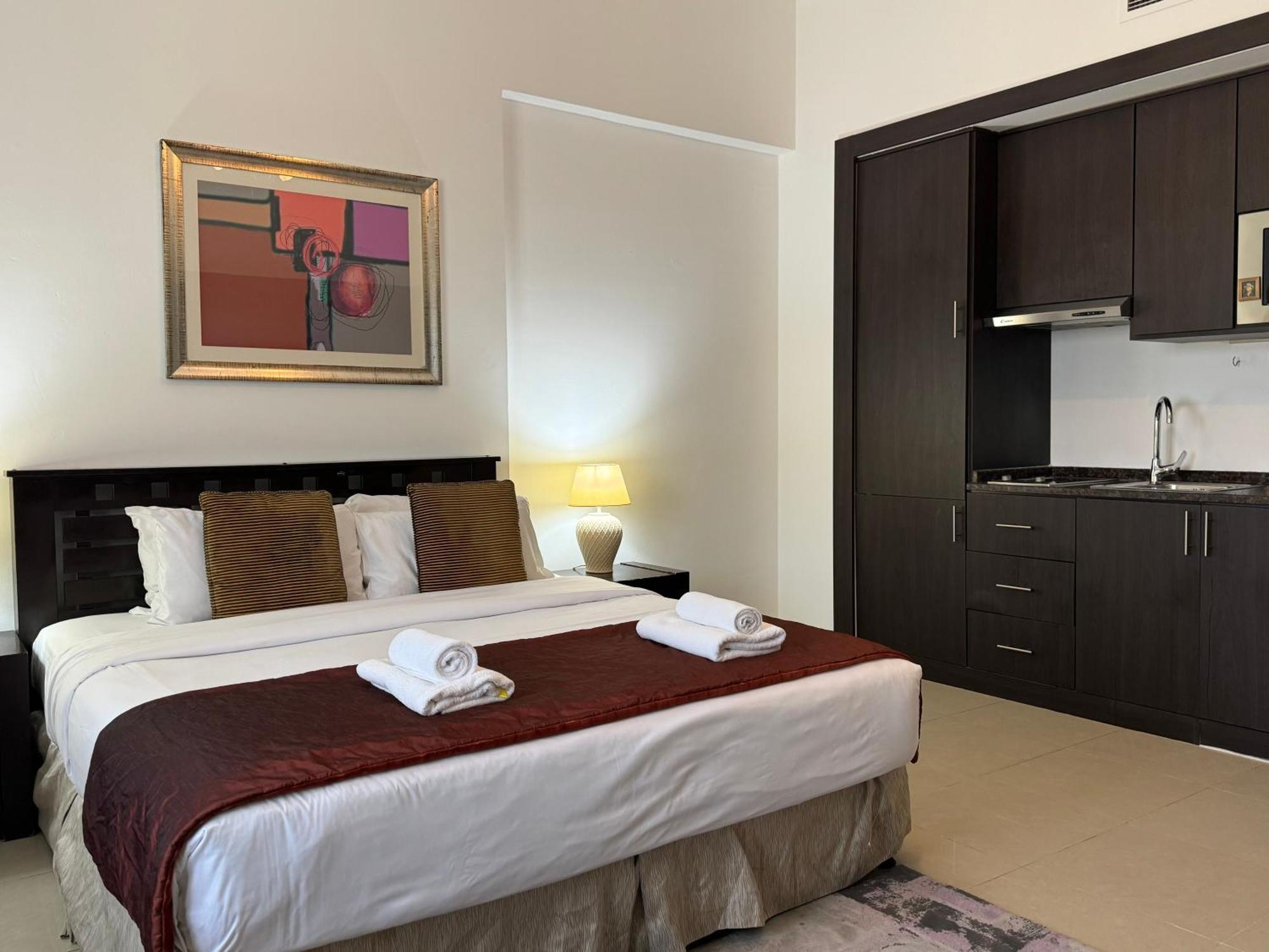 Apartment Ashri Hh, In Jvc Dana Tower Dubai