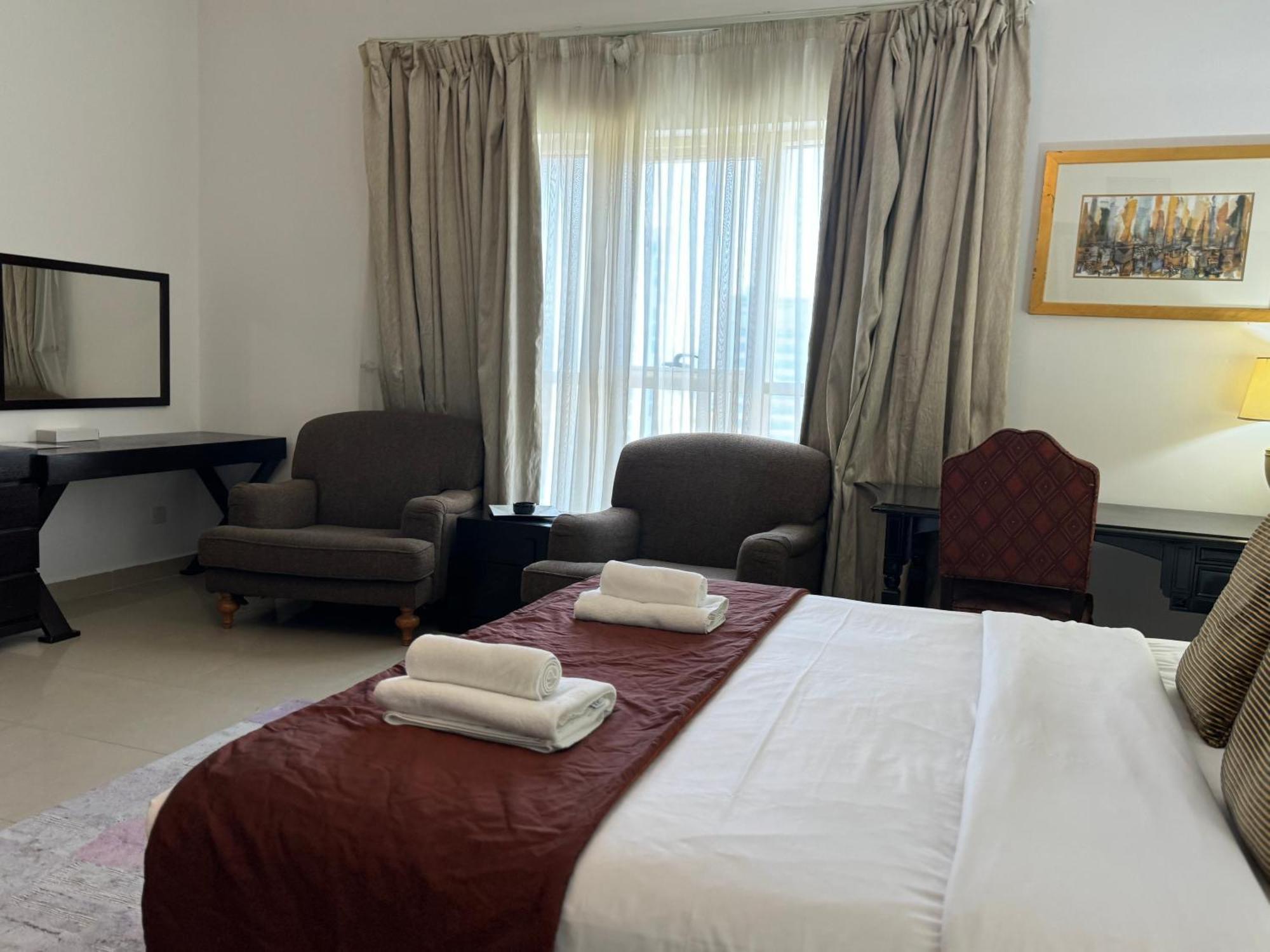 Apartment Ashri Hh, In Jvc Dana Tower Dubai