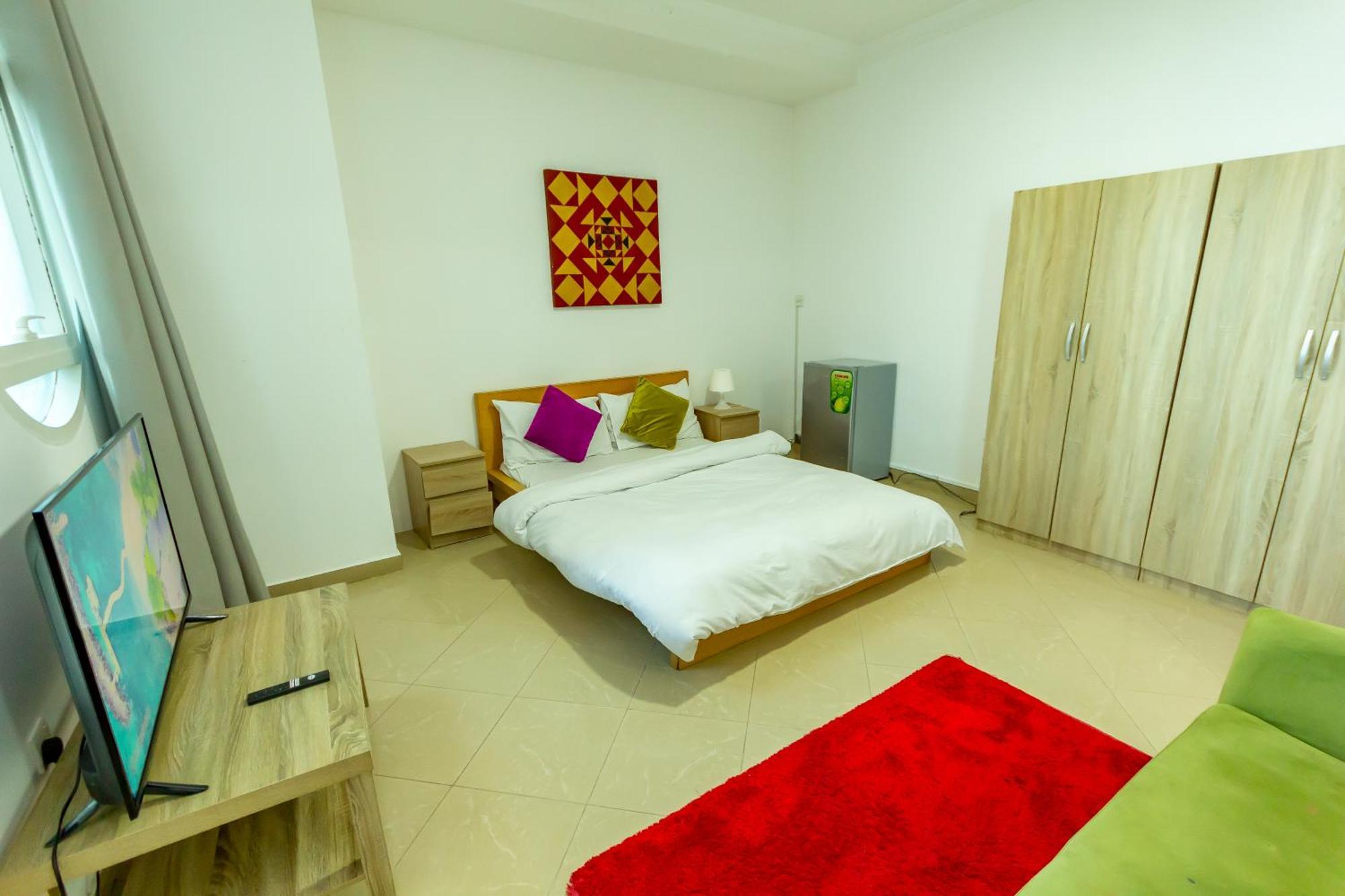 Apartment Spacious For Girls In Marina فتيات فقط