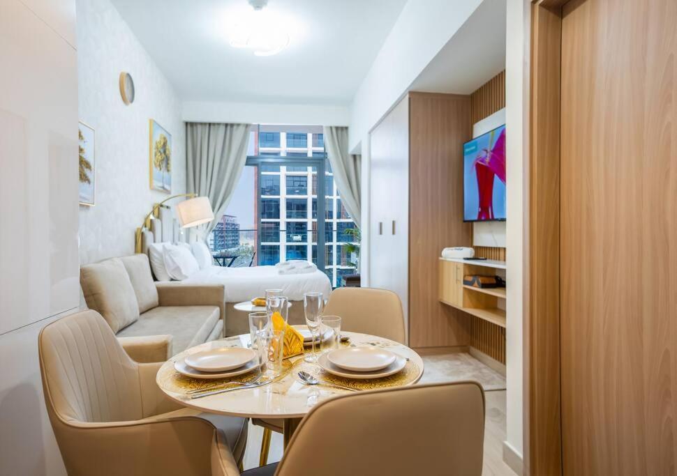 Zapbed House - Azizi Riviera Apartment