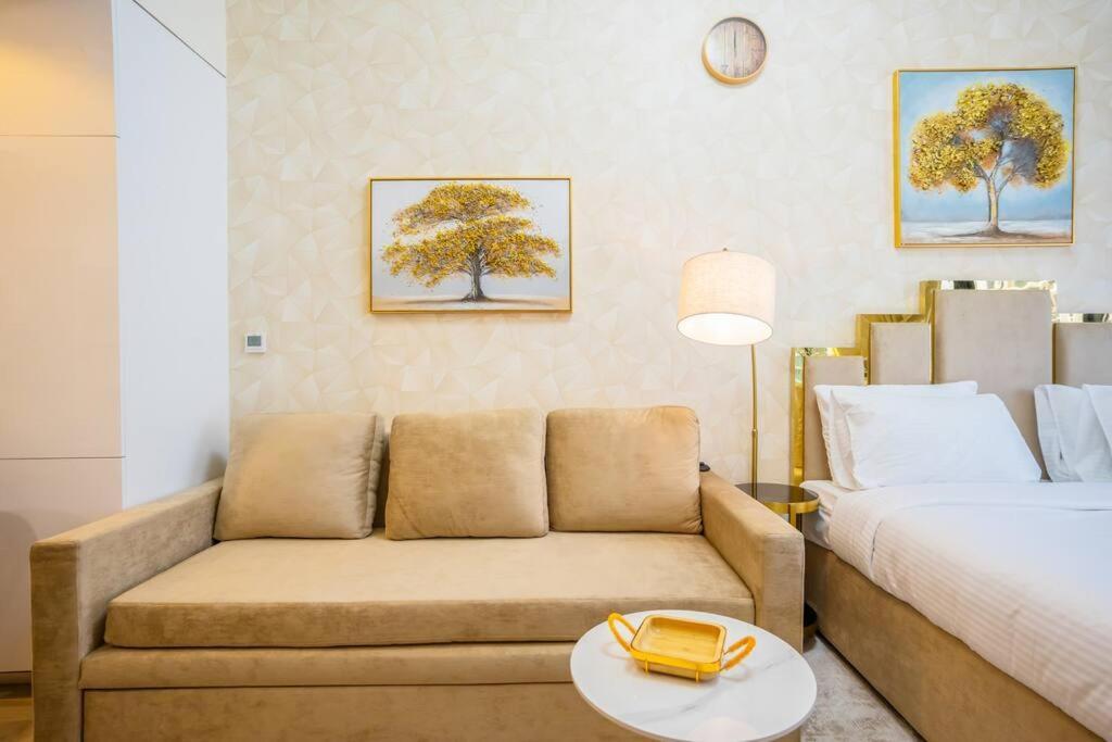 Zapbed House - Azizi Riviera