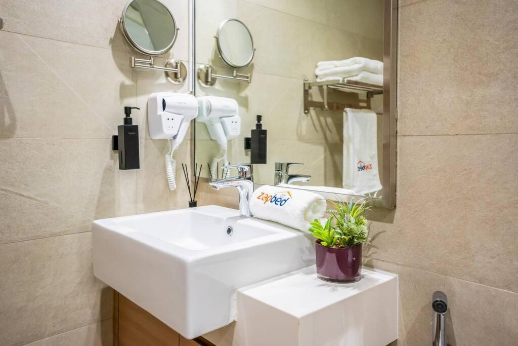 Zapbed House - Azizi Riviera * Dubai