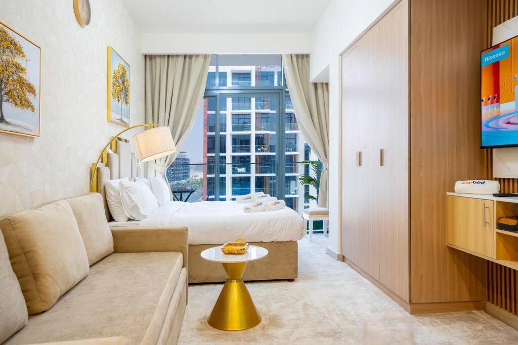 Zapbed House - Azizi Riviera *