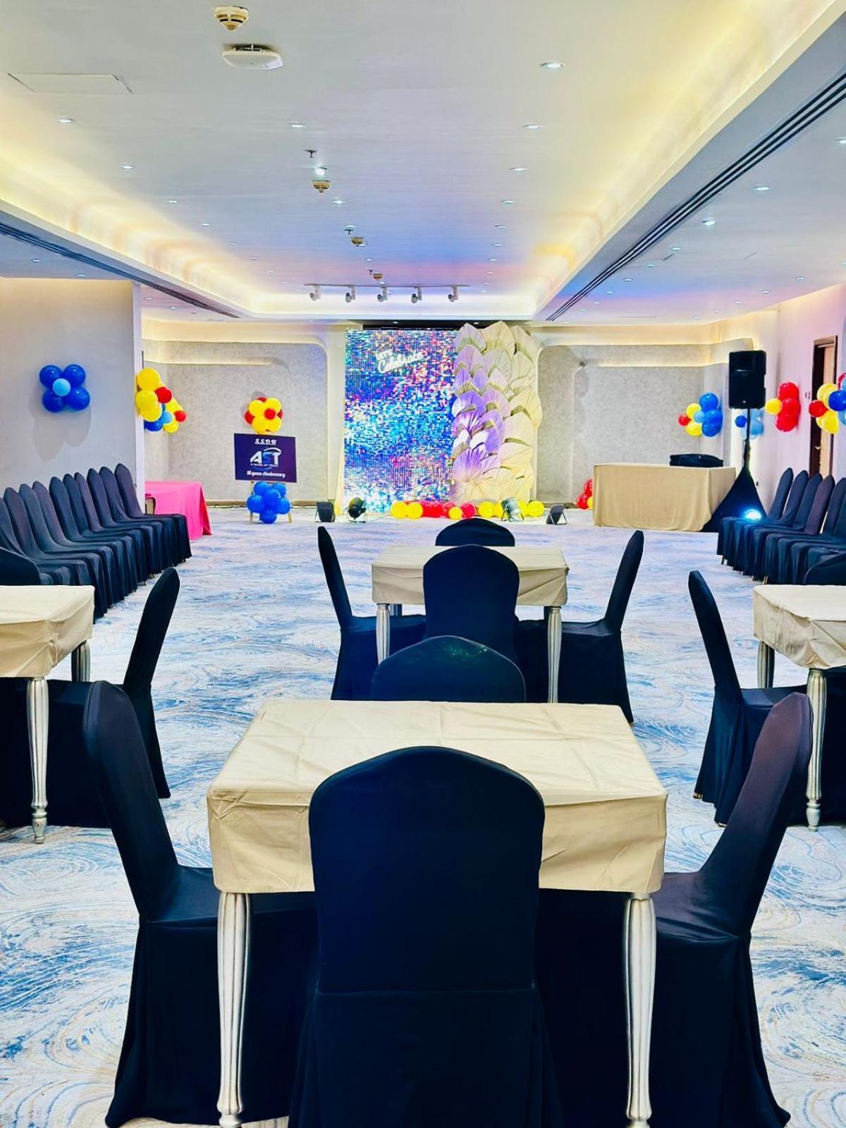 Wescott Plaza Llc Formerly West Zone Plaza Apts 4* Dubai