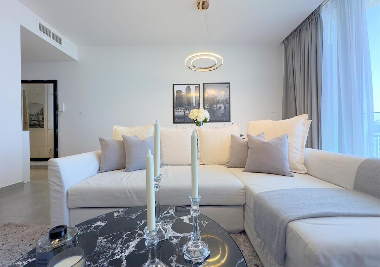 Apartment Stunning 1br In Stella Maris, View, Marina *
