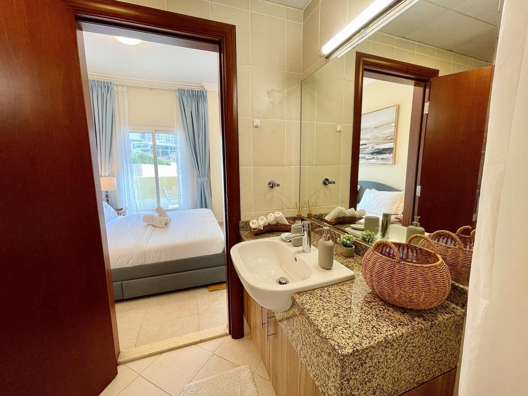 Townhouse With Live-in Maids *