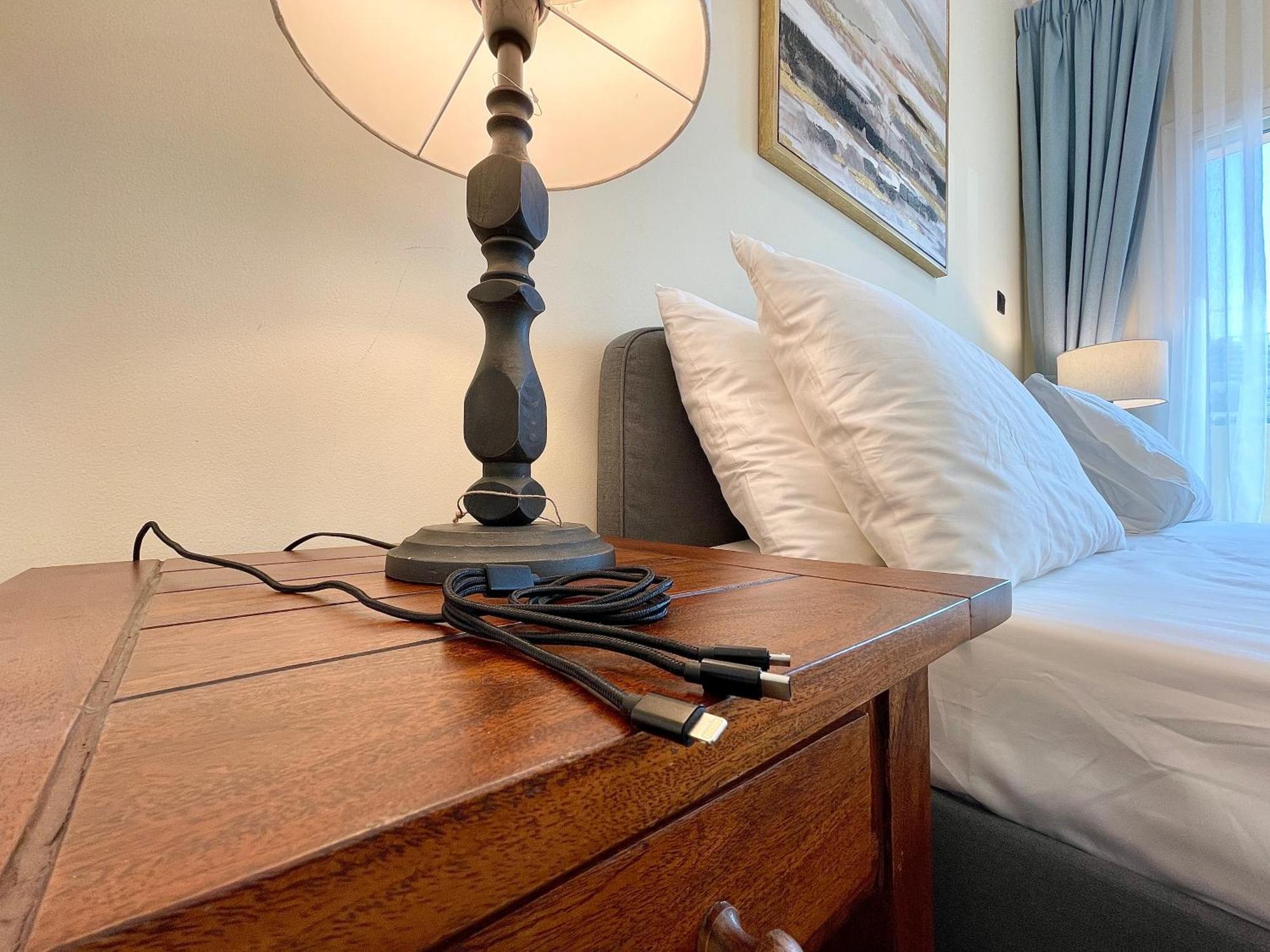 Townhouse With Live-in Maids Villa