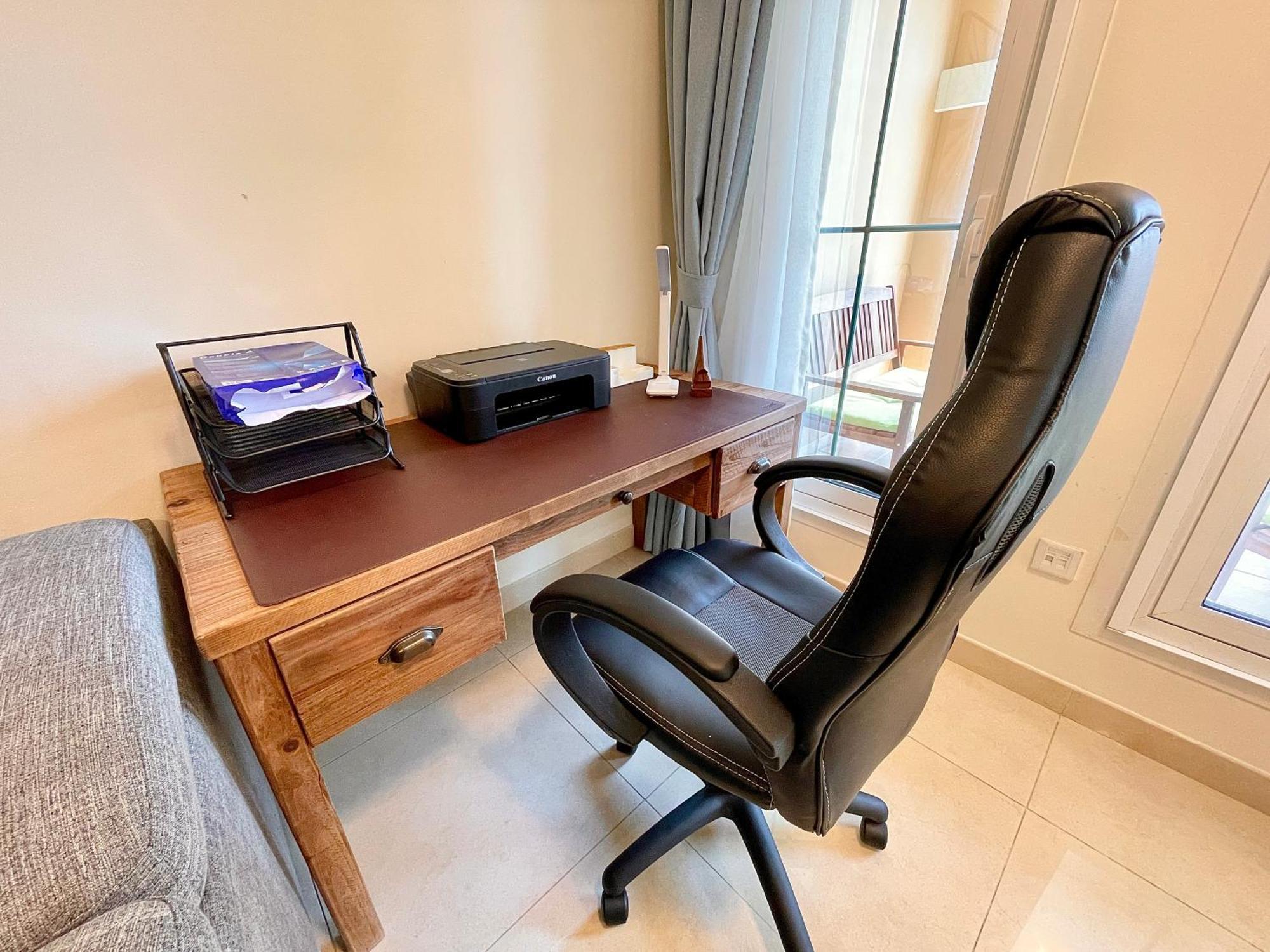 Villa Townhouse With Live-in Maids Dubai