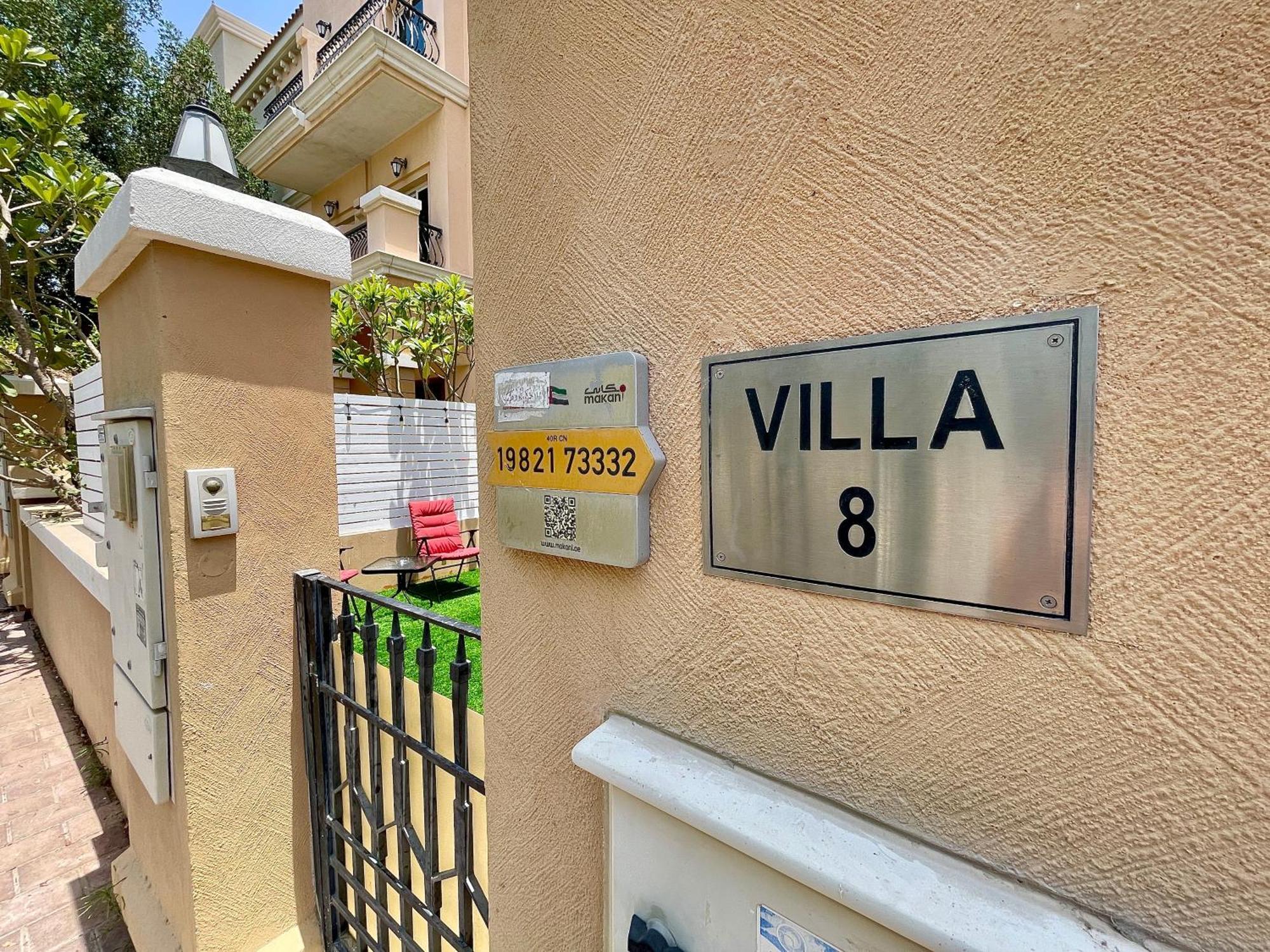Townhouse With Live-in Maids