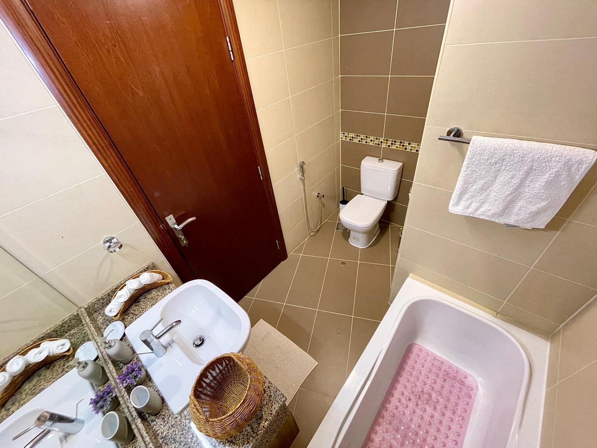 Townhouse With Live-in Maids Dubai