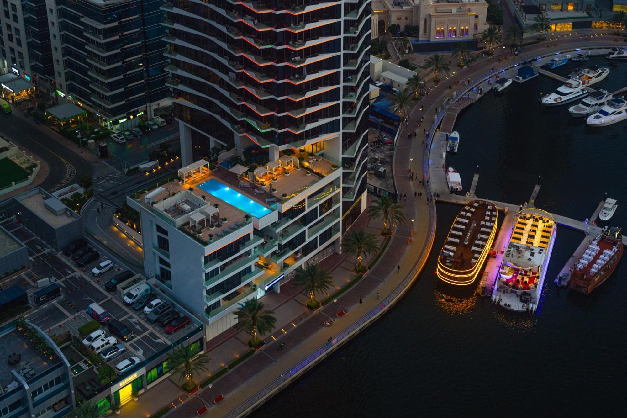 Apartment Prime Retreats - Sparkle Tower Marina Dubai