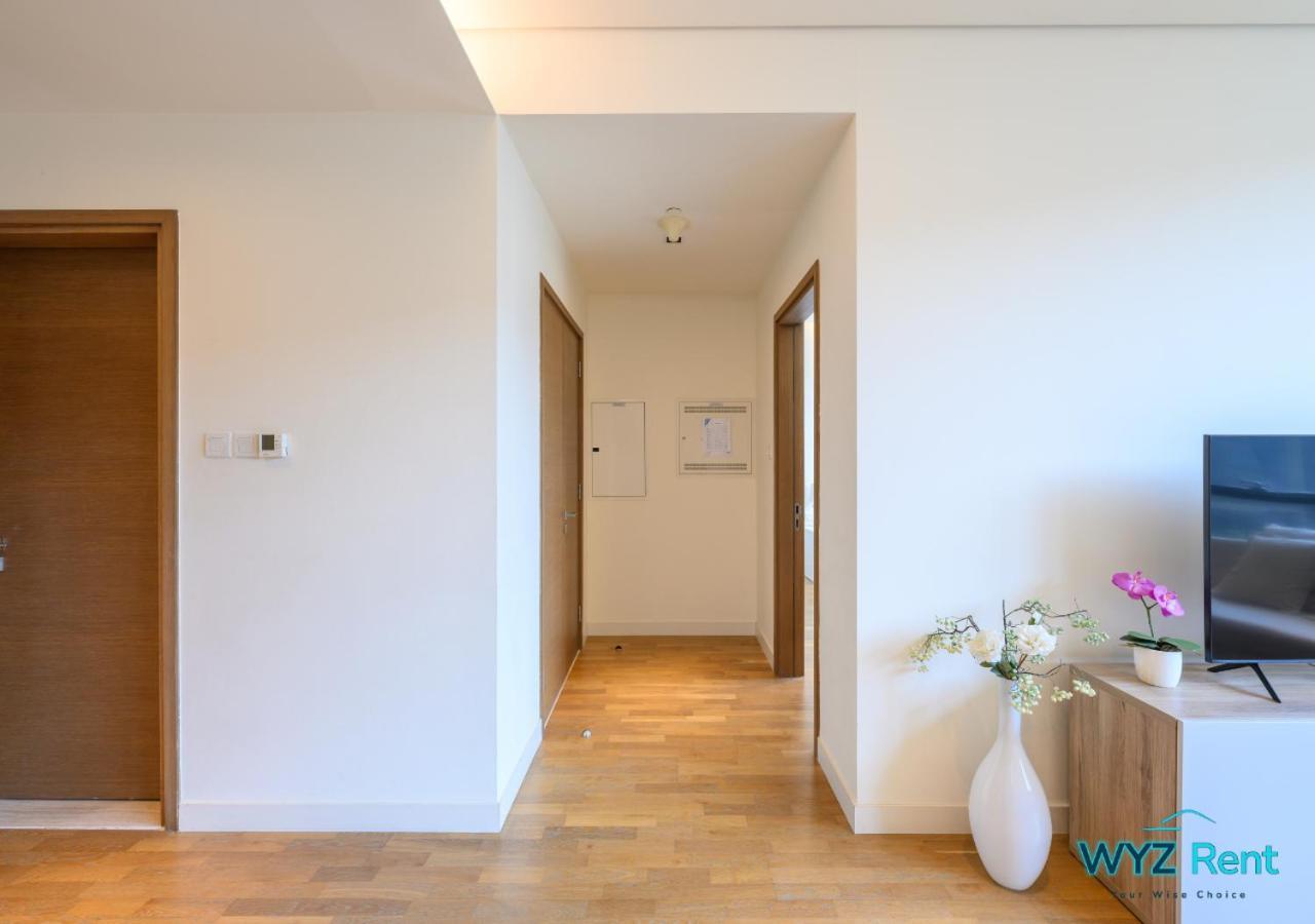 Radiant 1 Bedroom In Walk Apartment Dubai