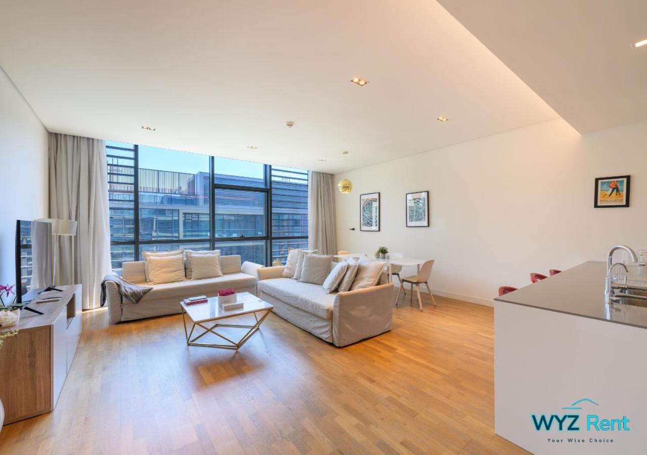 Radiant 1 Bedroom In Walk Apartment Dubai
