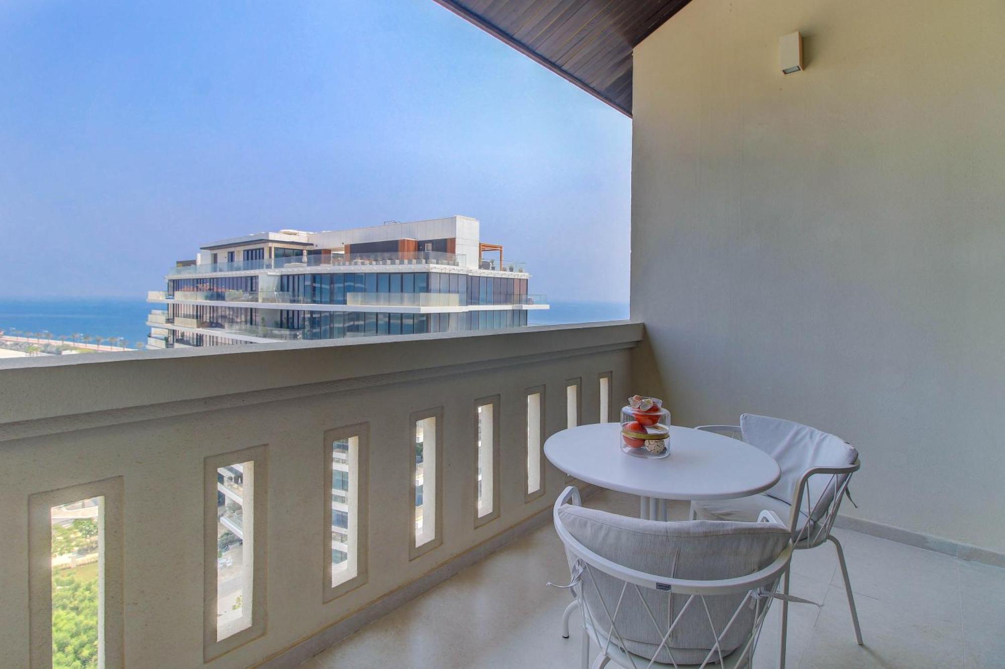 Luxe Getaways Royal Amwaj Palm Jumeirah Apartment *