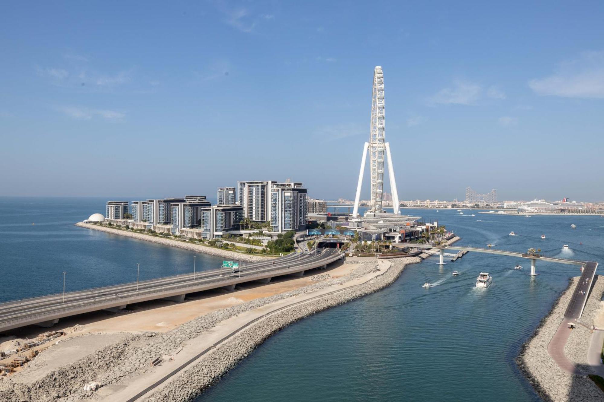 Eden's Homes & - 52-42 Emaar *