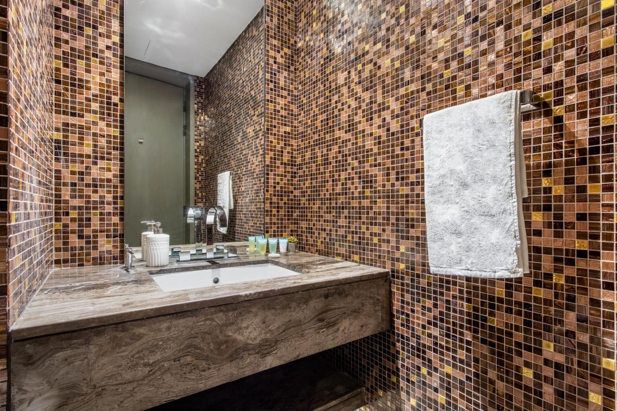 Apartment Damac Heights By Fendi