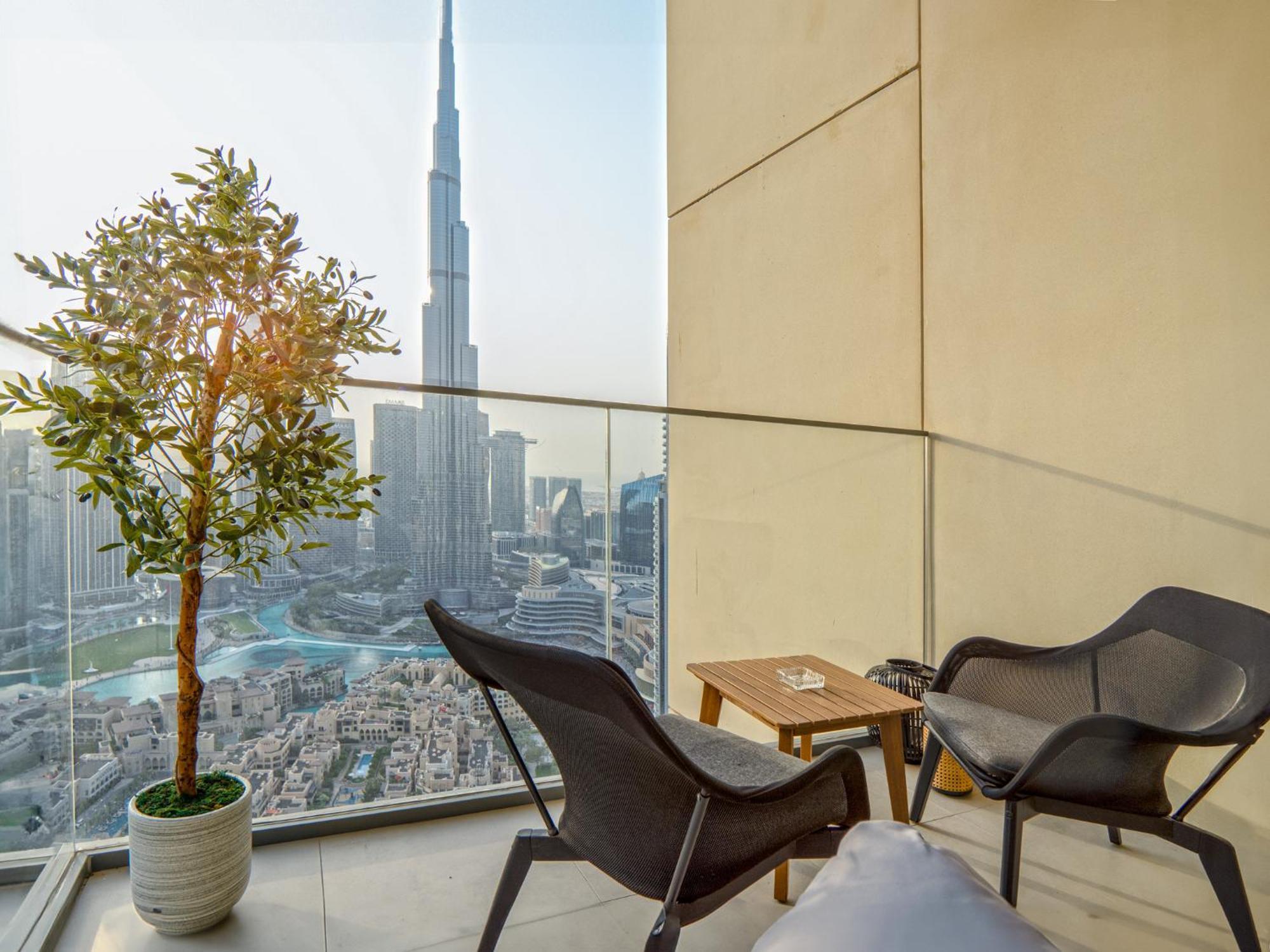 Easygo - 3br & Maid With Full Burj Khalifa And Fountain View Burj Royale Dw Apartment Dubai