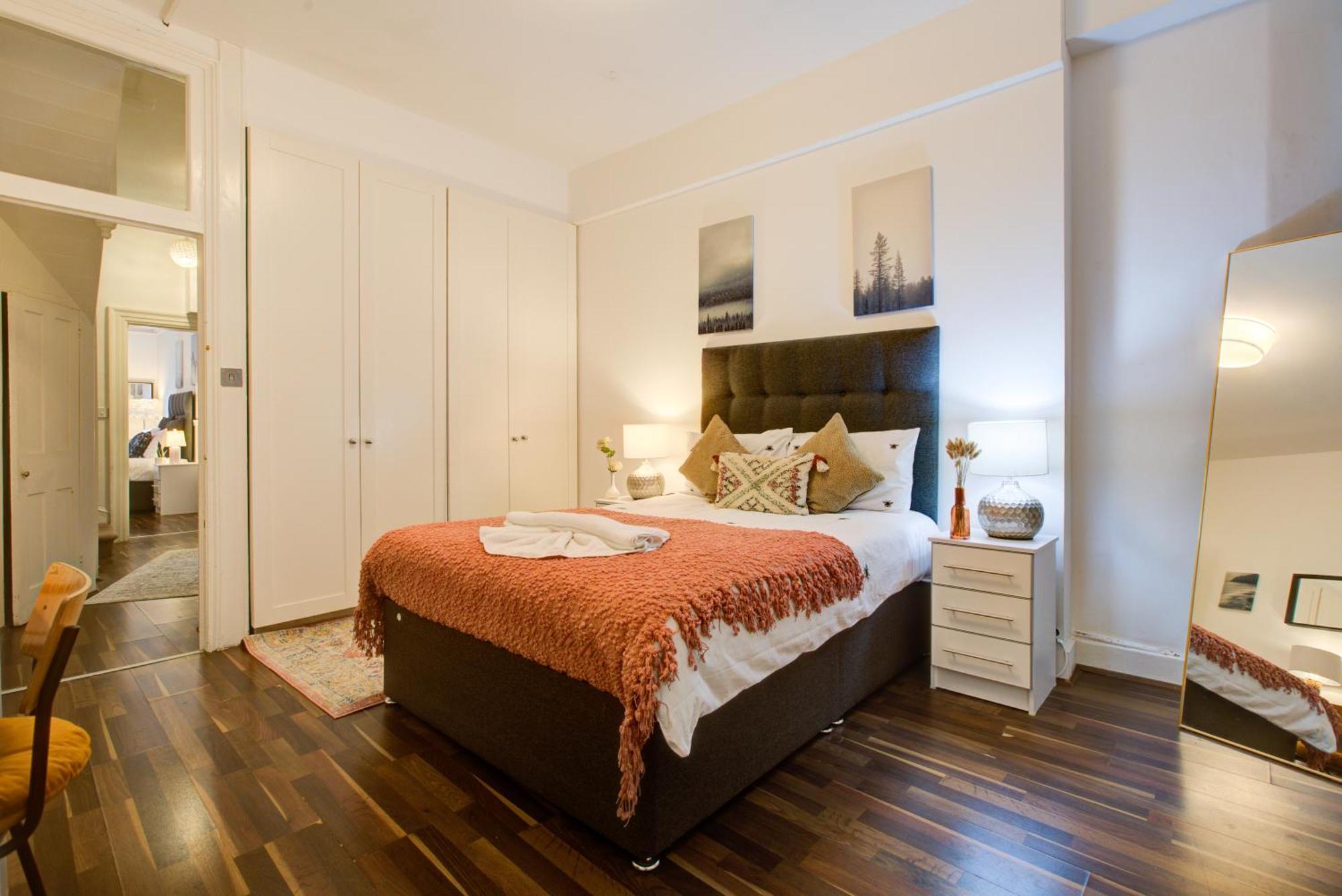 Apartment Tower, Al Tahani Street, Downtown - Business Bay