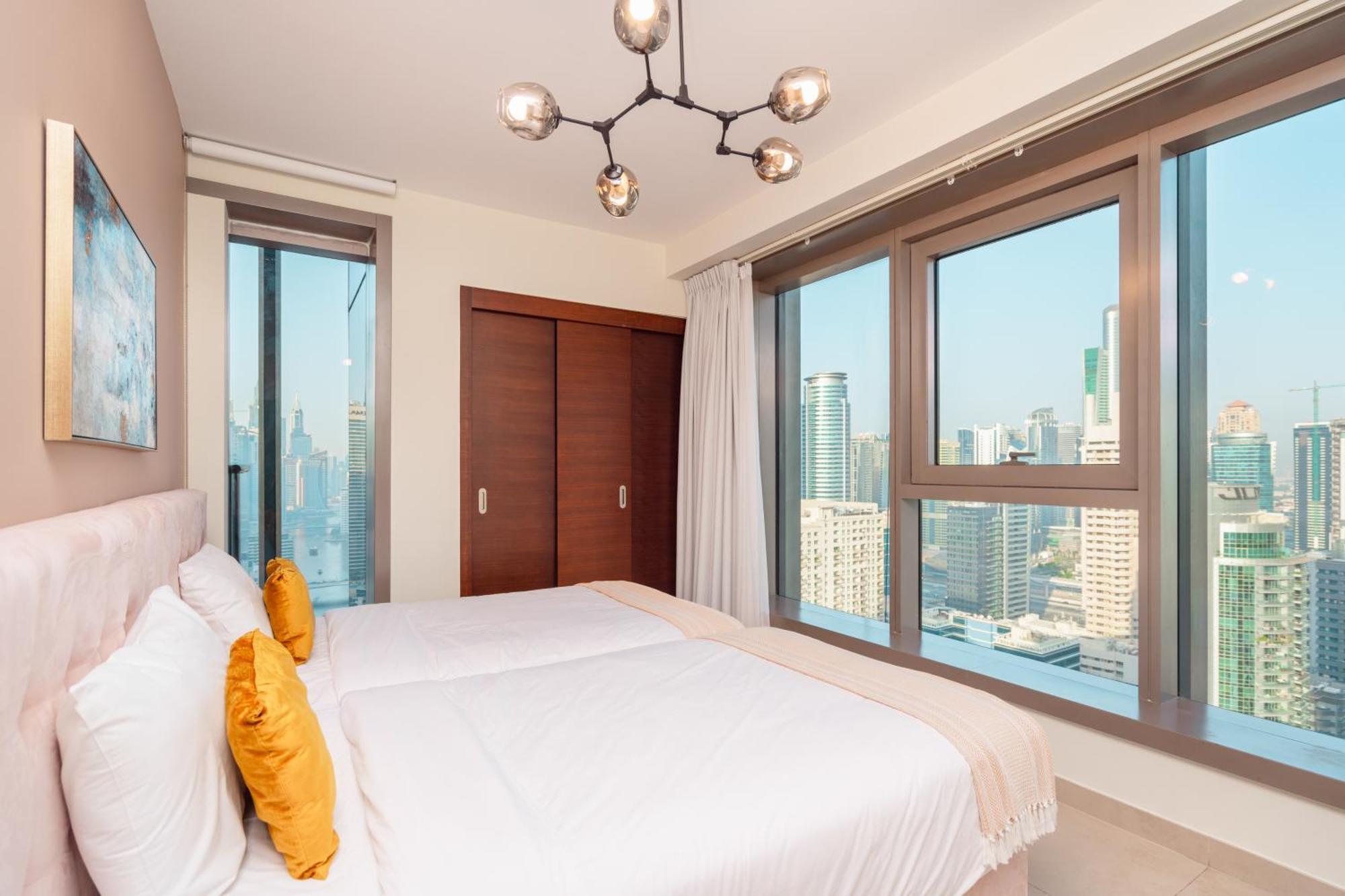Prime Retreats - Sparkle Tower Marina