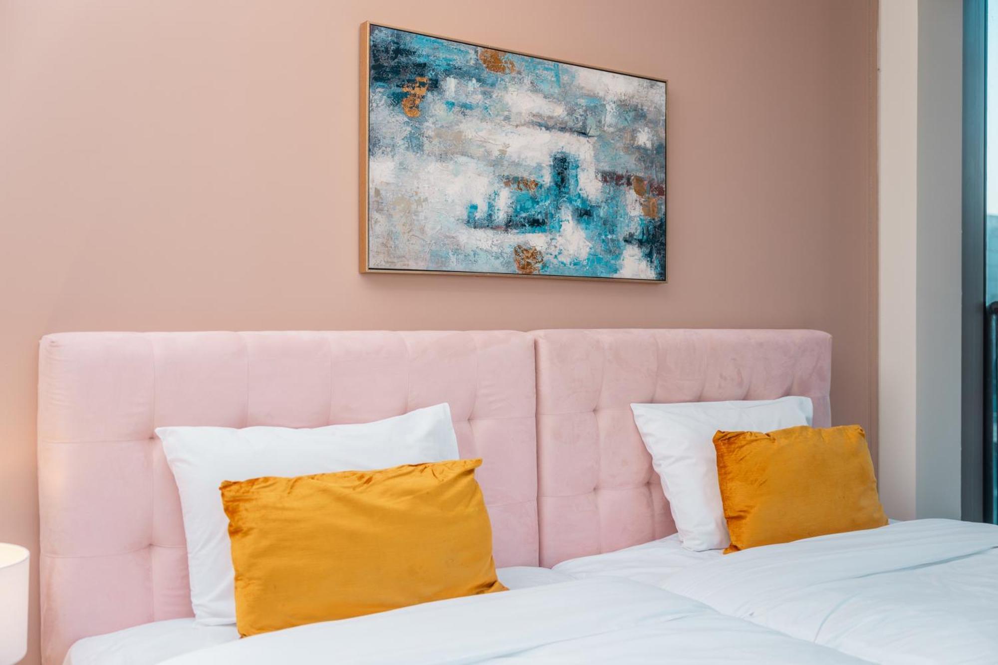 Prime Retreats - Sparkle Tower Marina * Dubai