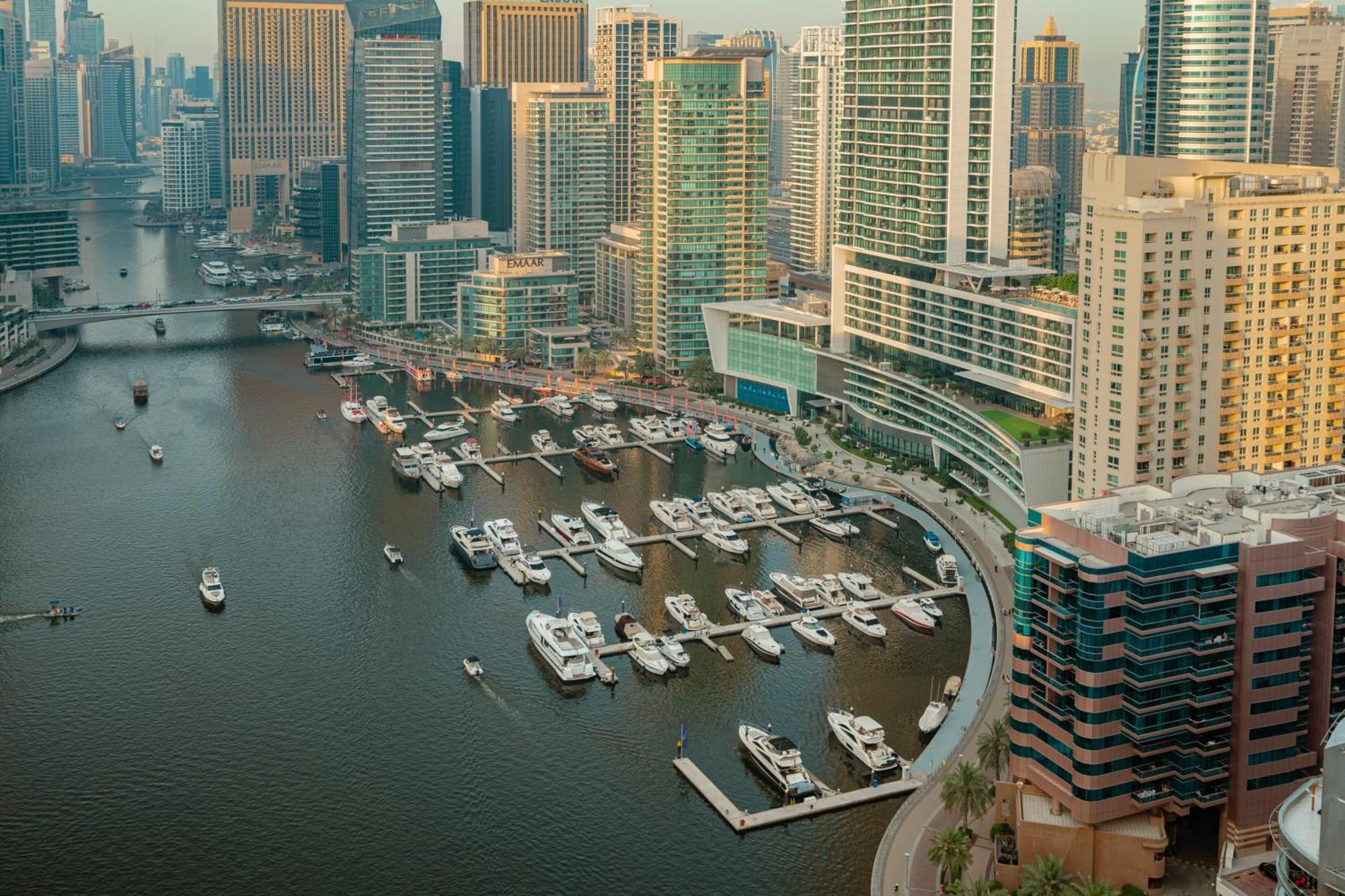 Prime Retreats - Sparkle Tower Marina Apartment *