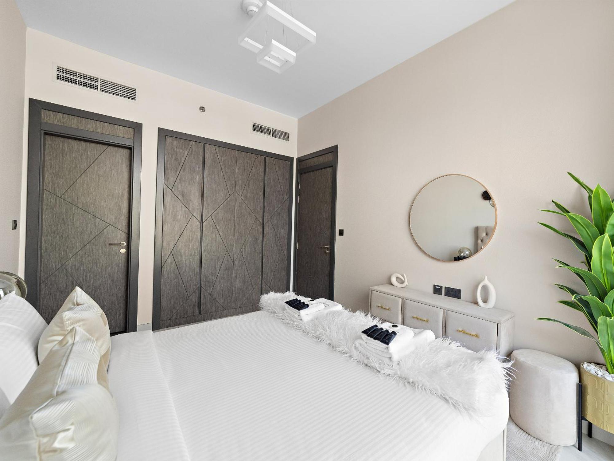 Apartment Stunning 1bedroom With Private Pool - Samana Golf Avenue Dubai