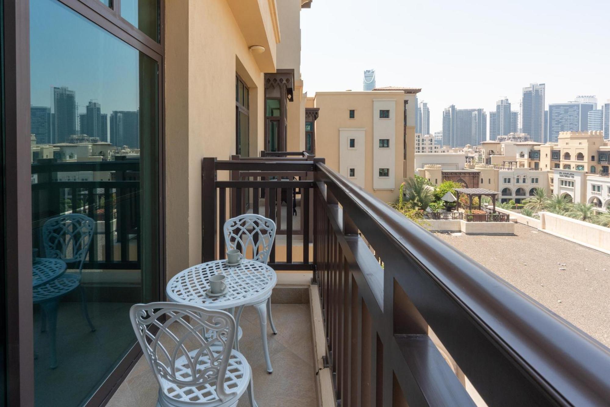 Souq Al Bahar & Downtown - Cityapartmentstay Apartment Dubai