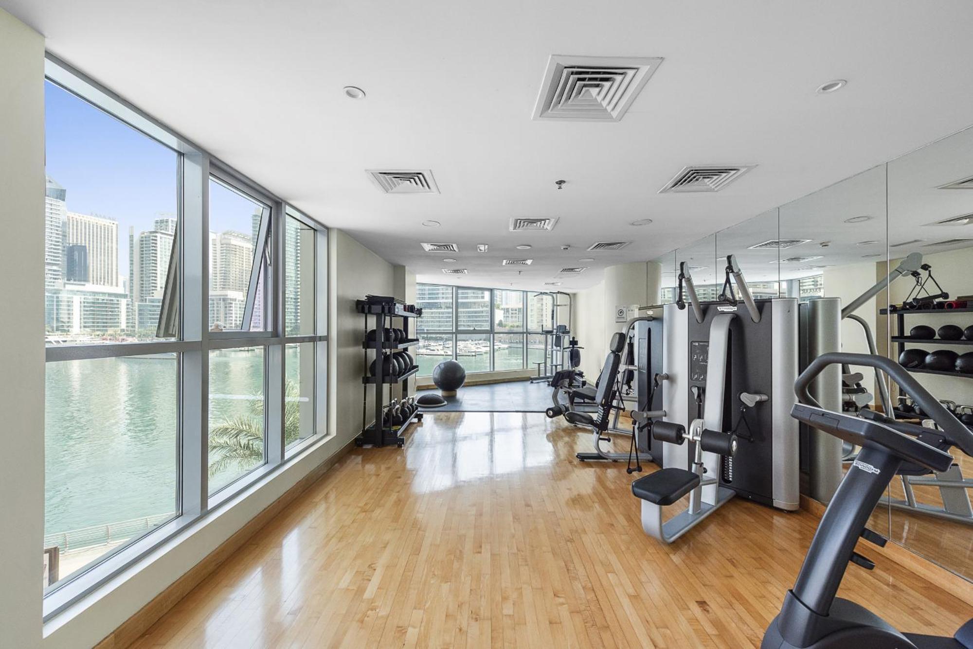 Apartment Vayk - Fully Upgraded One Bedroom In Marina Dubai