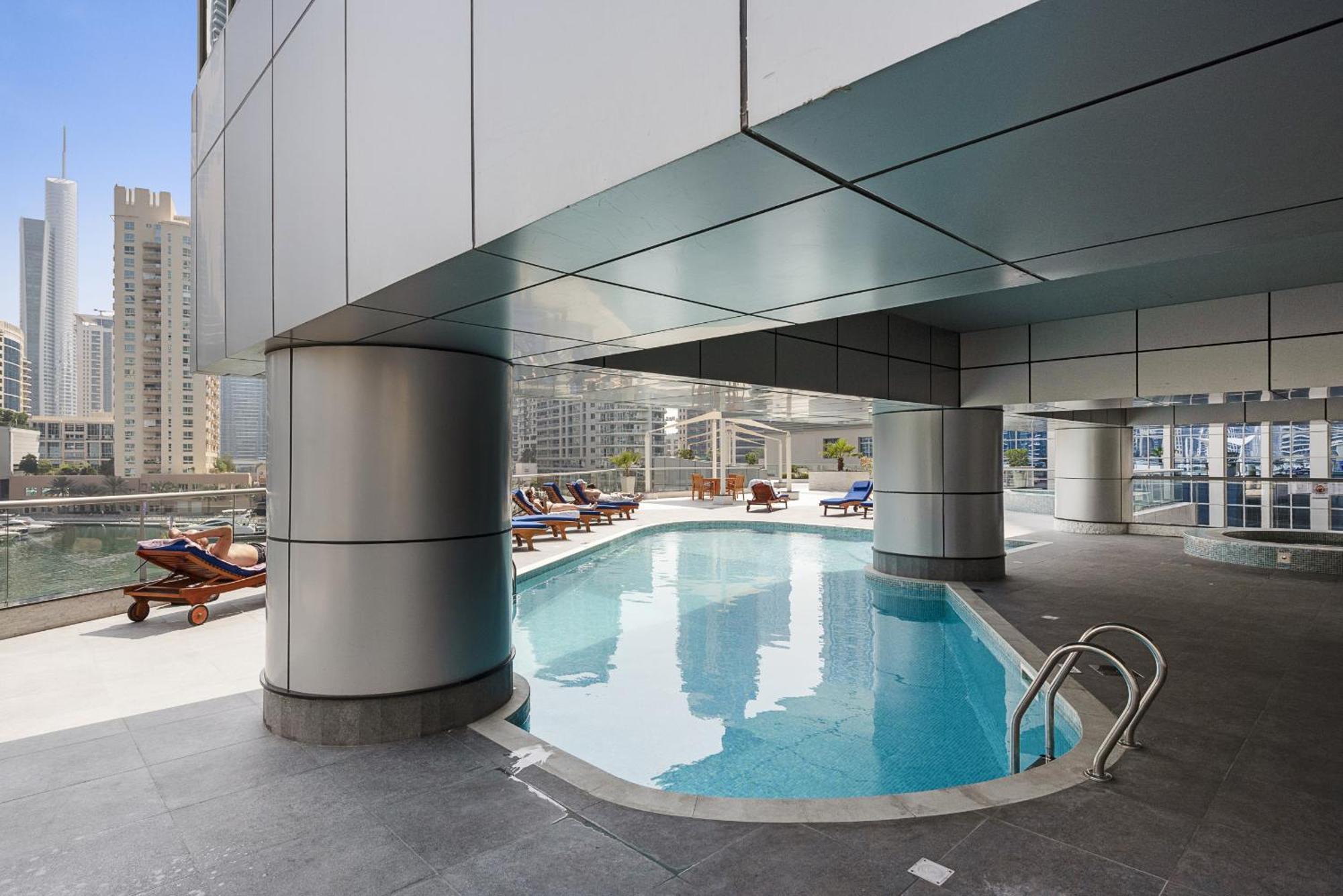 Vayk - Fully Upgraded One Bedroom In Marina Dubai
