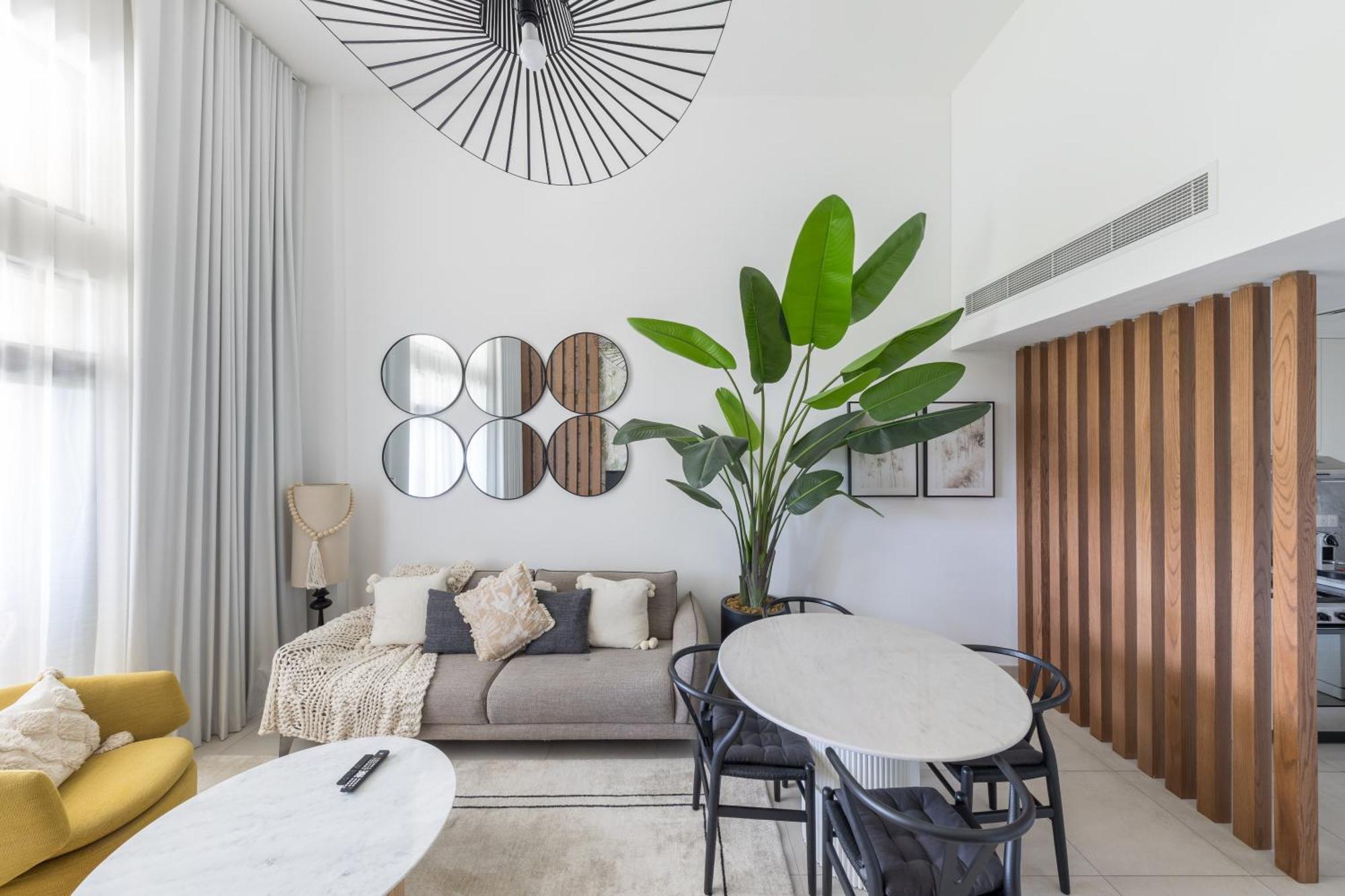 Designer Next To Burj Al Arab & Beach Apartment *