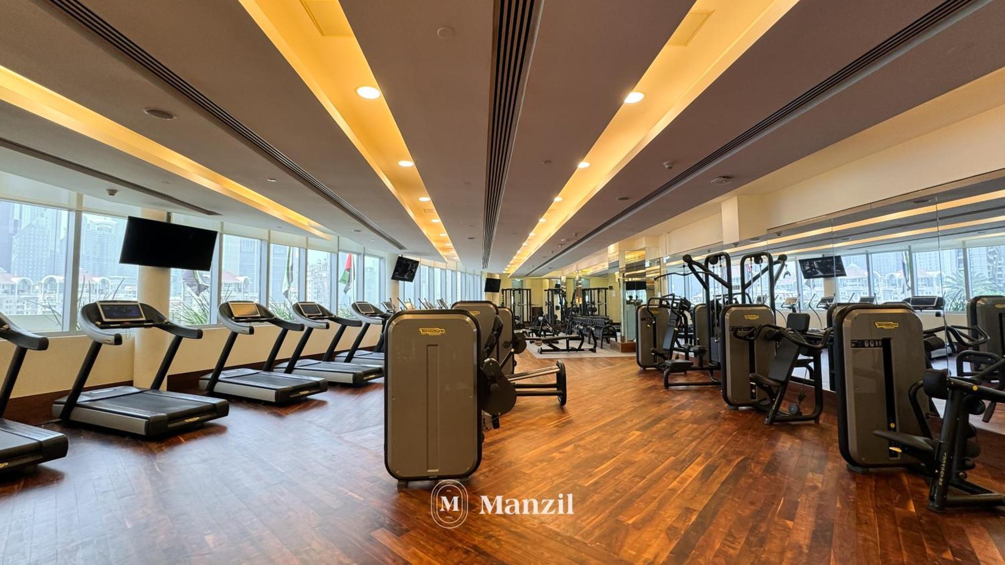Apartment Manzil - With Direct Access To Mall