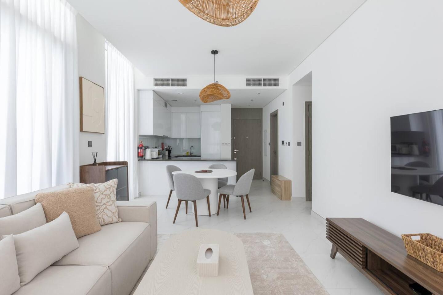 District One, Mbr Brand New Full Lagoon View Dubai