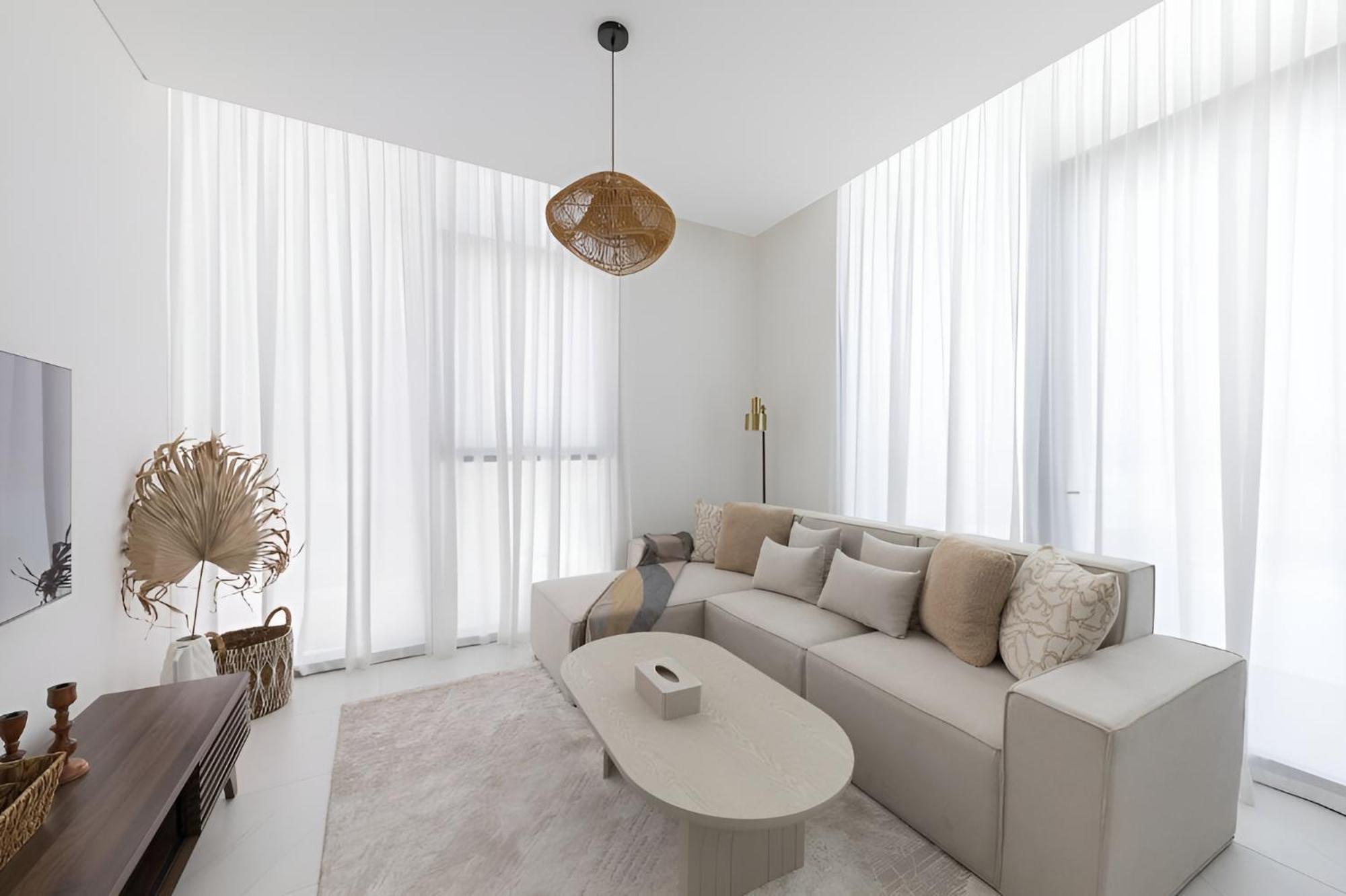 District One, Mbr Brand New Full Lagoon View Apartment *