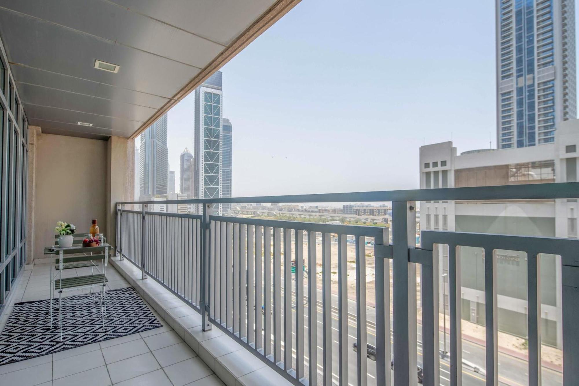Apartment Frank Porter - The Lofts Tower Dubai