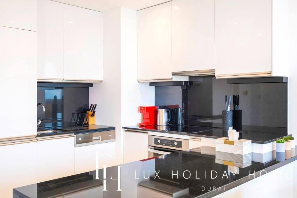 Apartment Lux The Jw Marina 2 *
