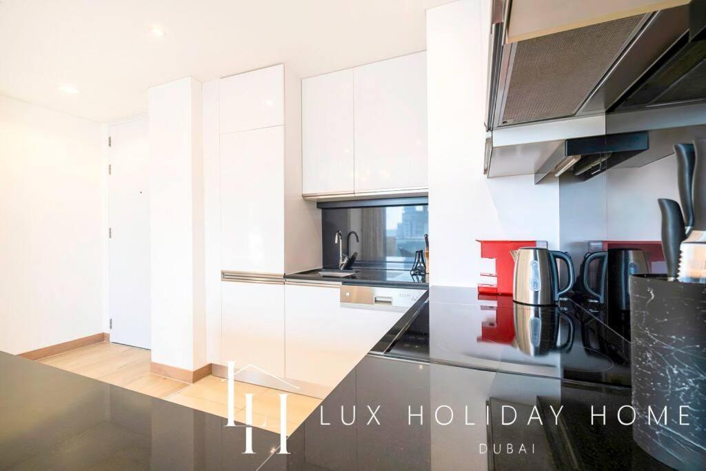 Lux The Jw Marina 2 Apartment