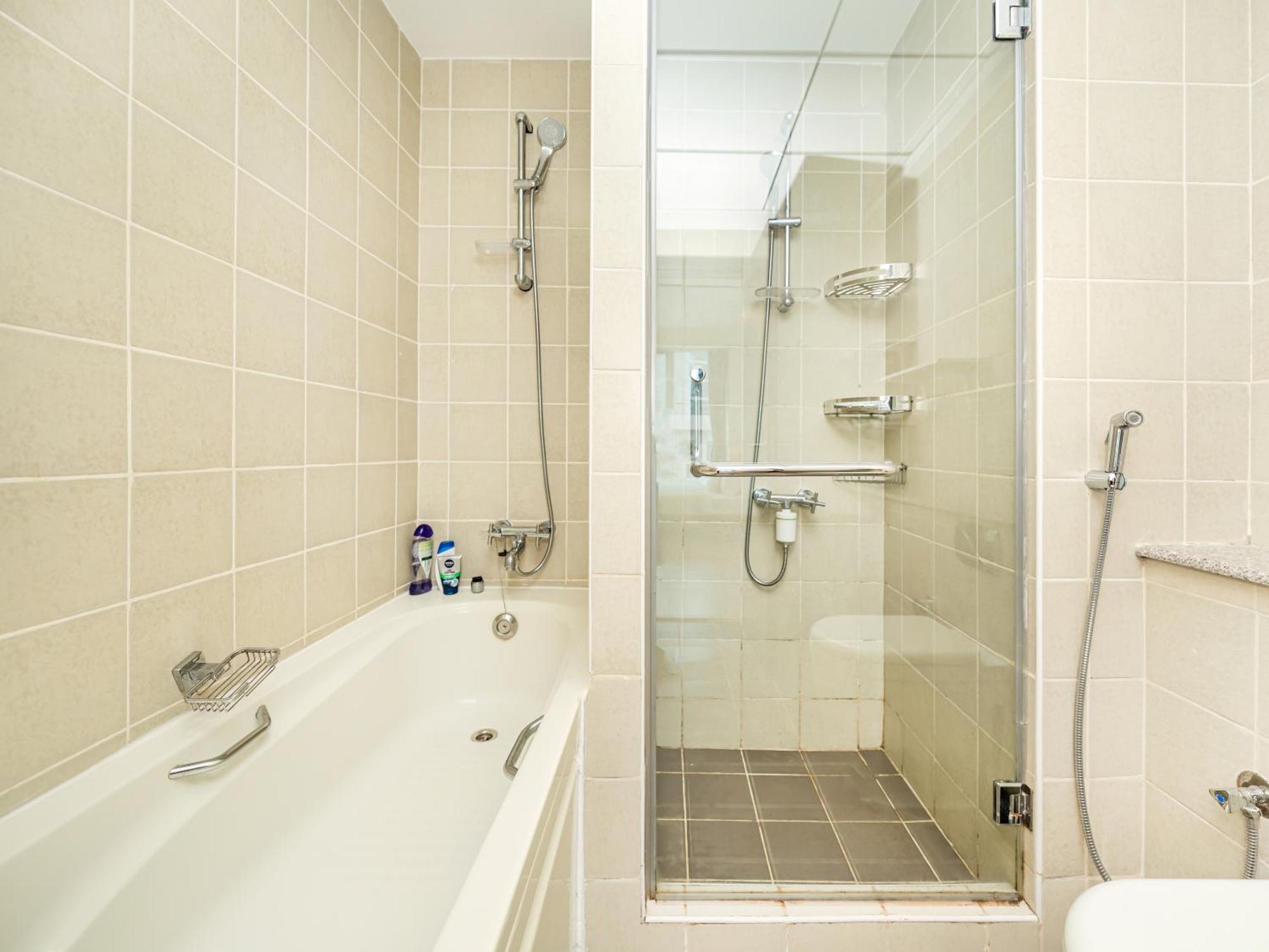 Marina Views - 2br Luxury Apartment, High Floor, Torch Marina Apartment Dubai