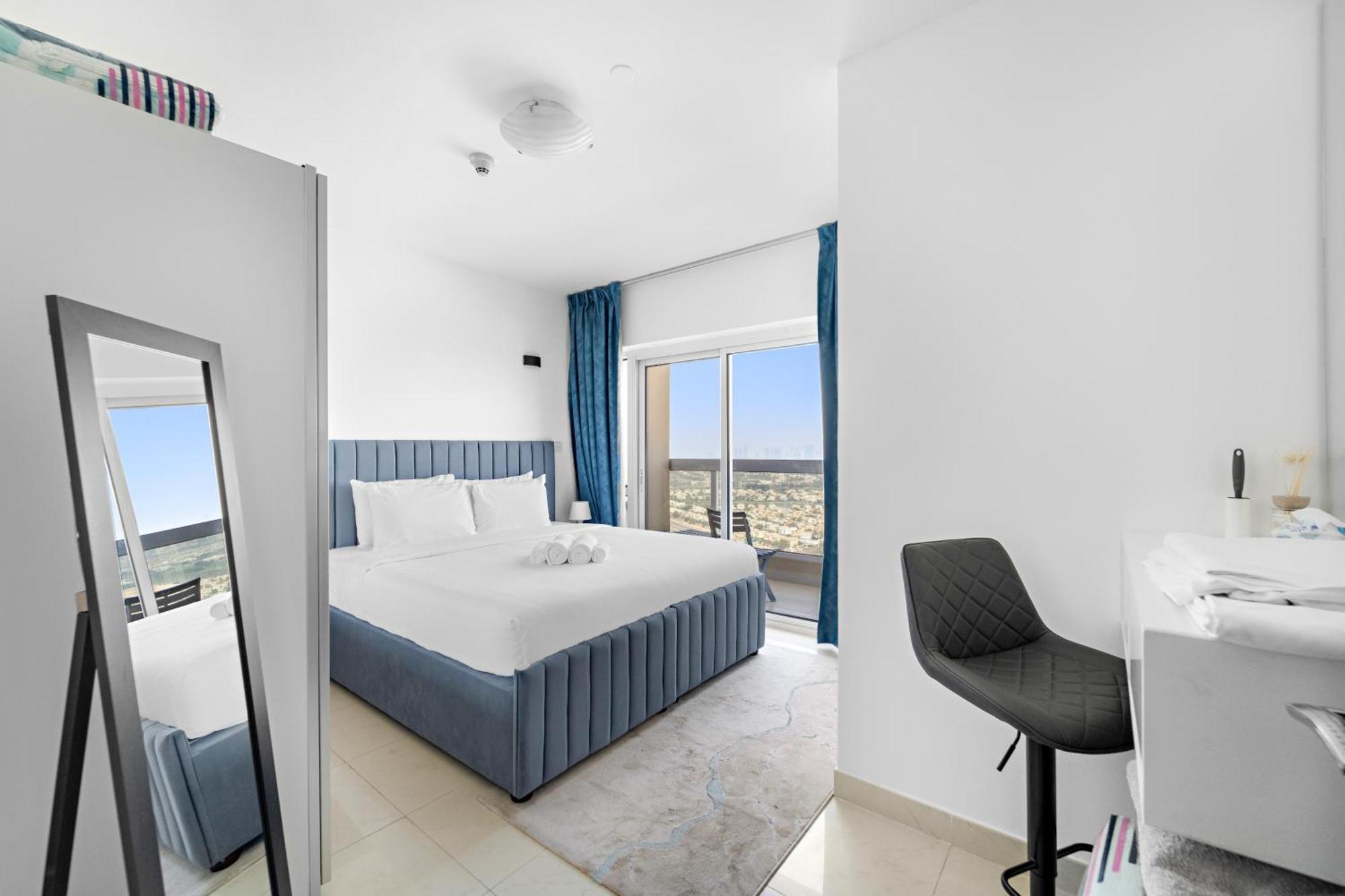 1br Minutes From Mall Of The Emirates * Dubai
