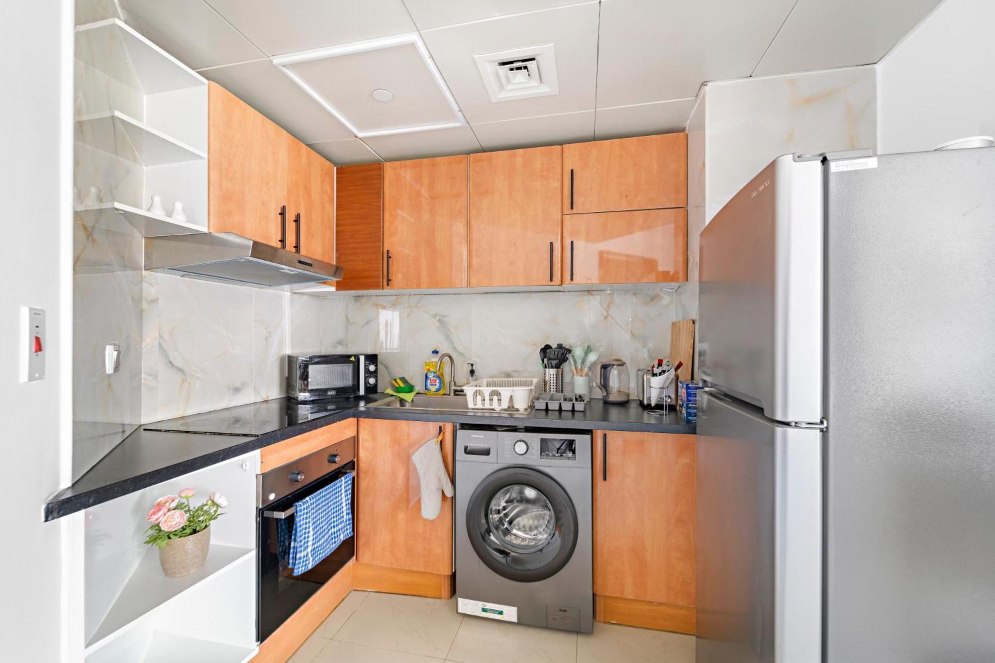 Apartment 1br Minutes From Mall Of The Emirates