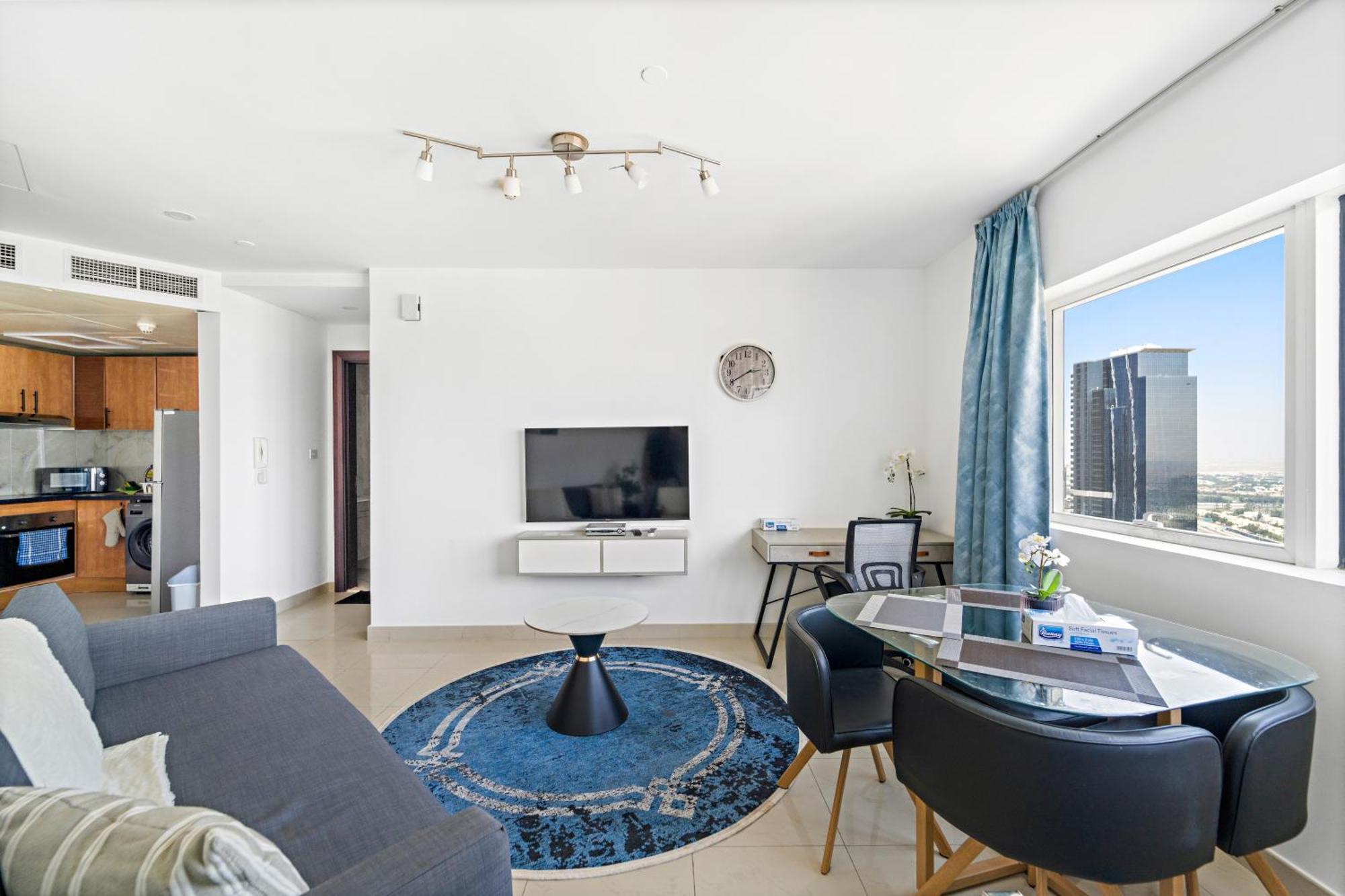Apartment 1br Minutes From Mall Of The Emirates *