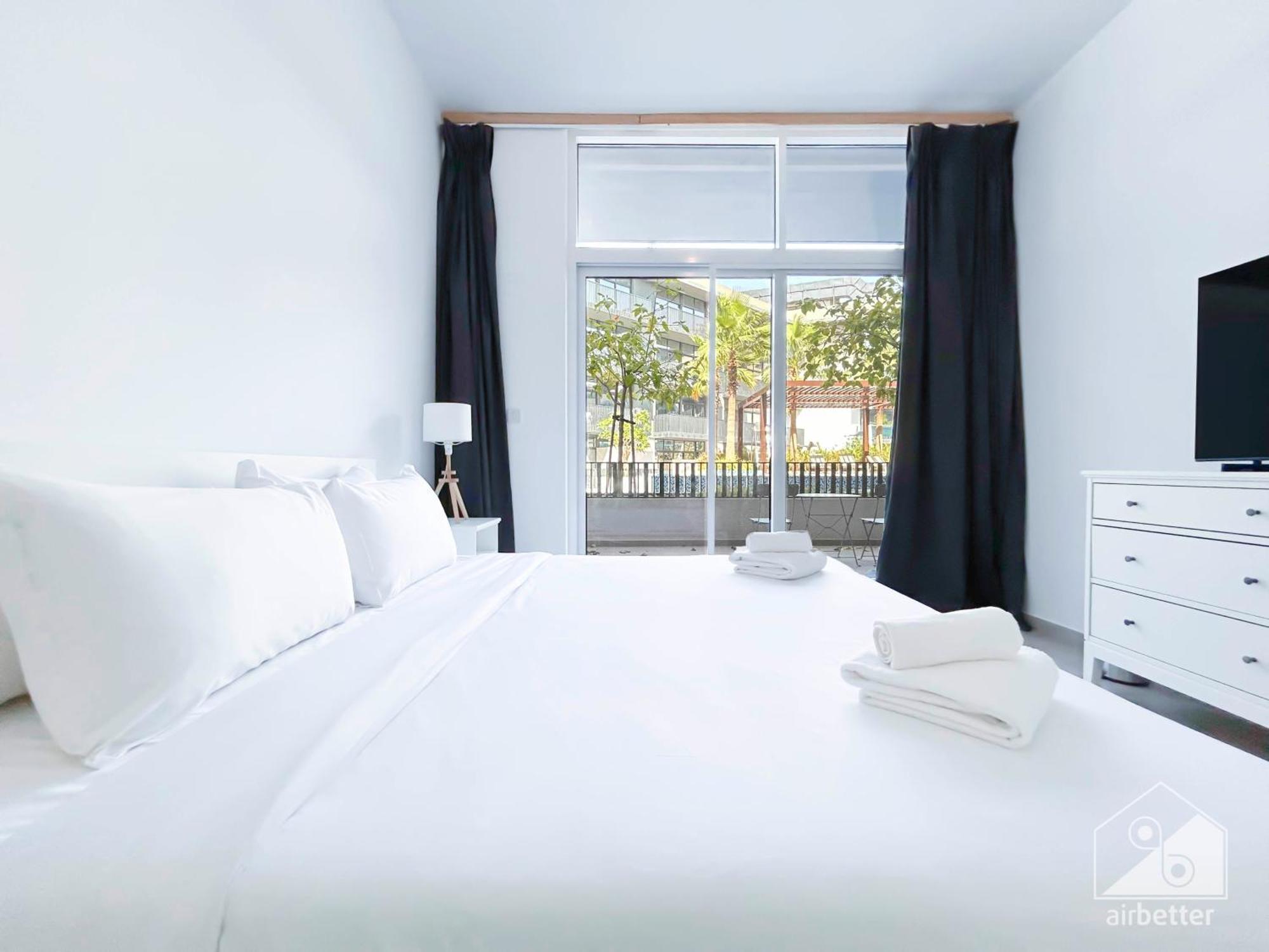Sophisticated 1-bedroom In Belgravia 3 * Dubai
