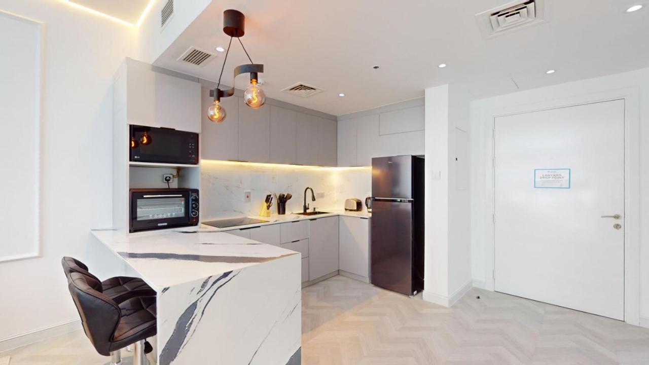 Apartment Yacht Bay Tower - Gorgeous Two Bedroom *