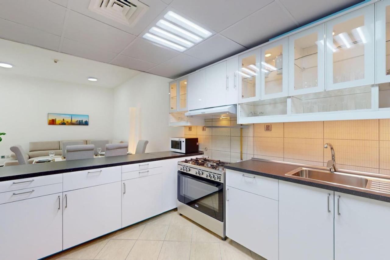 Apartment Marina Pinnacle - Serene Three Bedroom Dubai