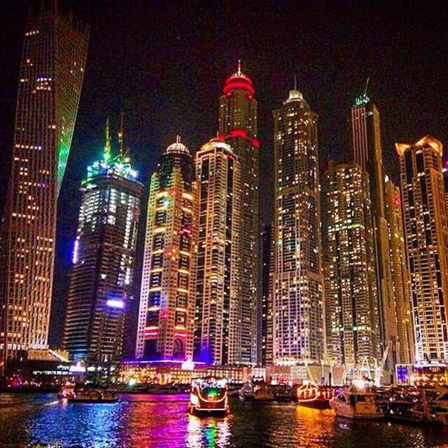 Gorgeous And Sea Views From A High-rise * Dubai