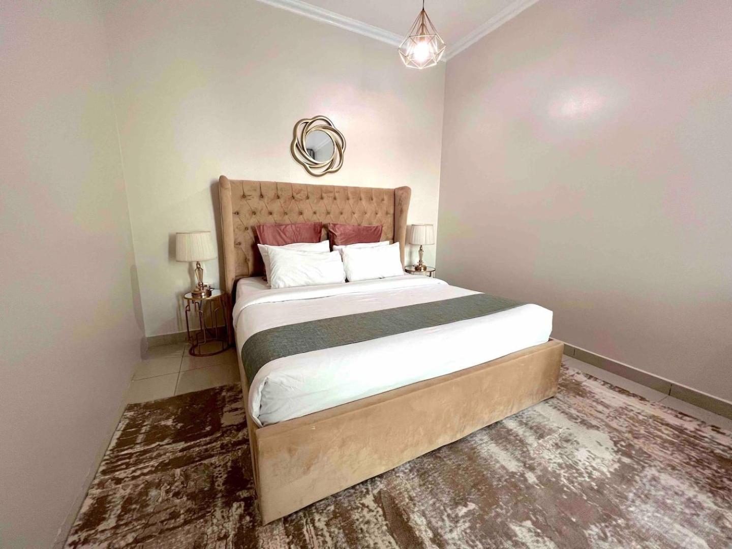 Aparthotel Unique, Elegant Floor With Sea View *