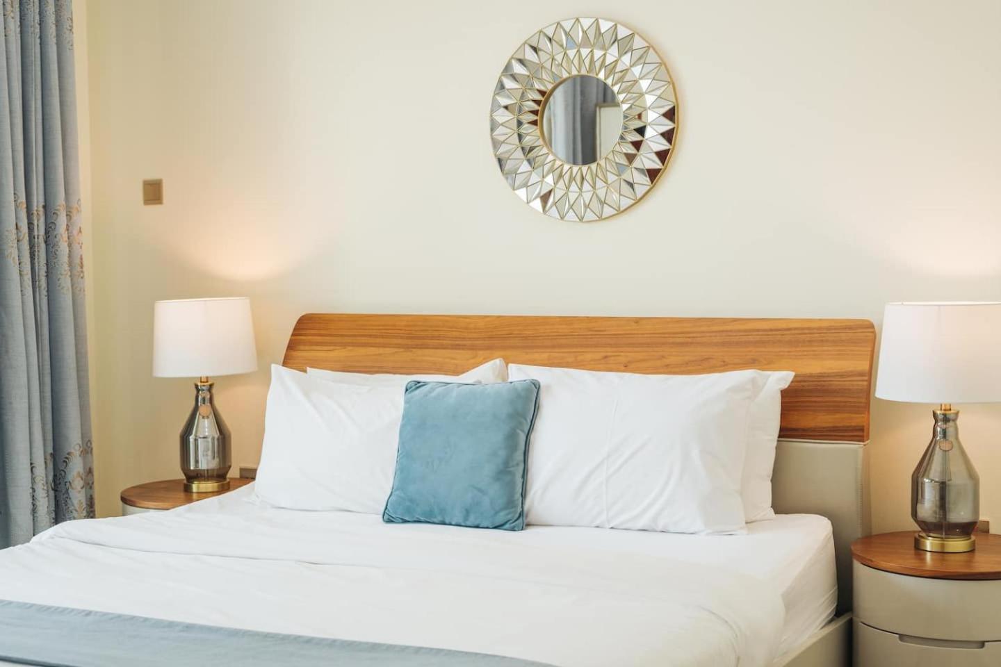 Stunning Palm Island And Arabian Sea Views On 67th Aparthotel